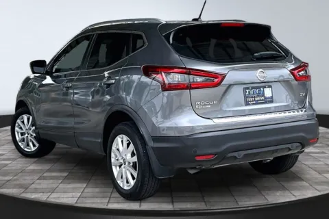 More photos of 2021 Nissan Rogue Sport SV at M&J Auto Sales and Service, FL