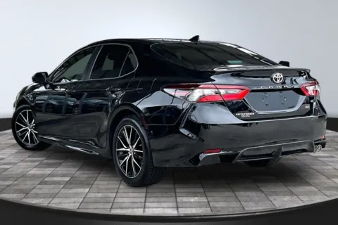 More photos of 2023 Toyota Camry SE at M&J Auto Sales and Service, FL