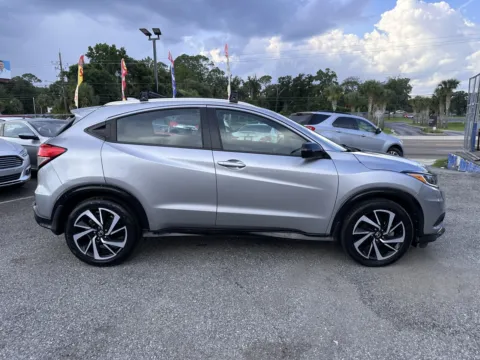 More photos of 2020 Honda HR-V Sport at M&J Auto Sales and Service, FL