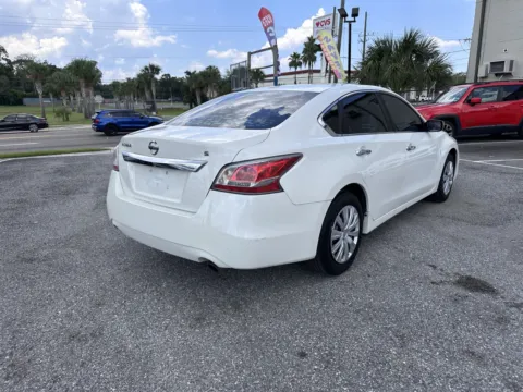 More photos of 2015 Nissan Altima at M&J Auto Sales and Service, FL
