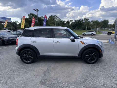 More photos of 2014 MINI Countryman Cooper at M&J Auto Sales and Service, FL