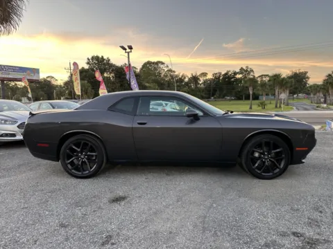 More photos of 2021 Dodge Challenger SXT at M&J Auto Sales and Service, FL