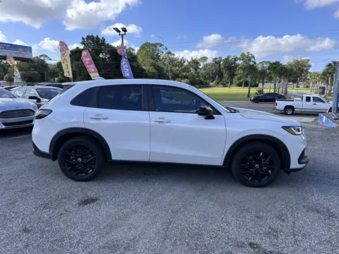 More photos of 2023 Honda HR-V Sport at M&J Auto Sales and Service, FL