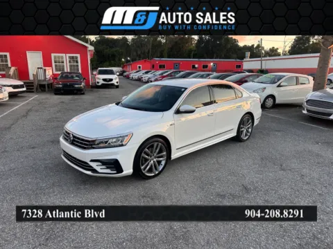 White 2017 Volkswagen Passat 1.8T R-Line for sale in Jacksonville, FL