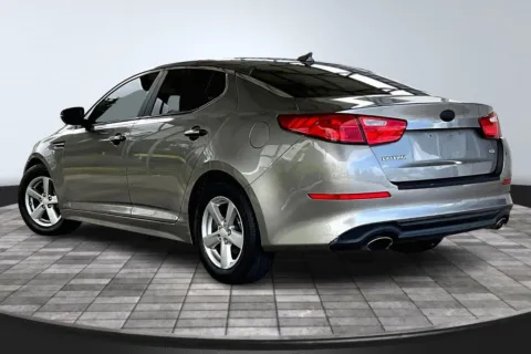 More photos of 2015 Kia Optima LX at M&J Auto Sales and Service, FL