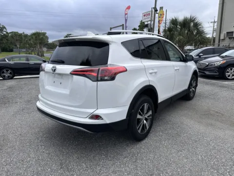 More photos of 2018 Toyota RAV4 at M&J Auto Sales and Service, FL