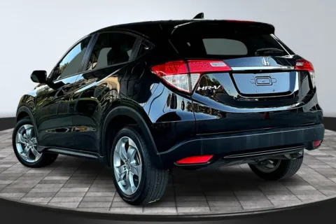 More photos of 2019 Honda HR-V LX at M&J Auto Sales and Service, FL