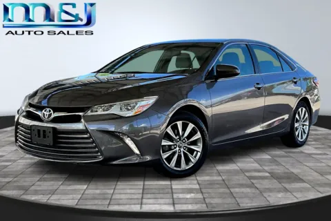 Gray 2015 Toyota Camry for sale in Jacksonville, FL