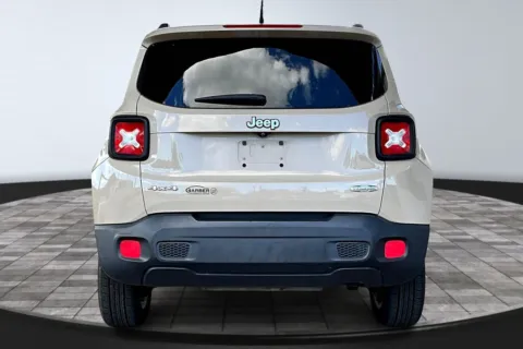More photos of 2016 Jeep Renegade at M&J Auto Sales and Service, FL