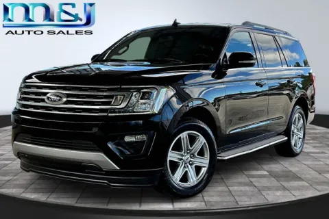 Black 2018 Ford Expedition XLT for sale in Jacksonville, FL
