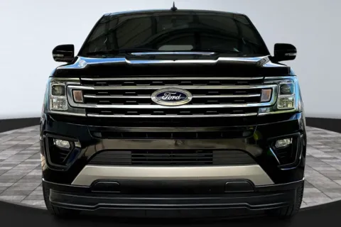 Photos of 2018 Ford Expedition XLT for sale in Jacksonville, FL at M&J Auto Sales and Service