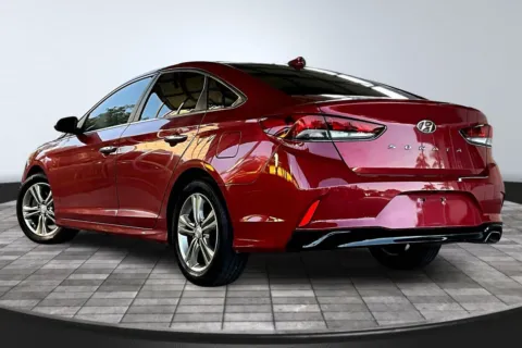 More photos of 2019 Hyundai SONATA at M&J Auto Sales and Service, FL