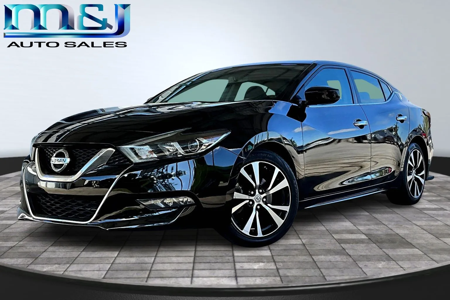 Black 2018 Nissan Maxima for sale in Jacksonville, FL
