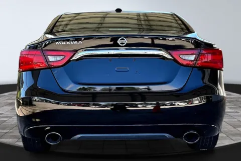 More photos of 2018 Nissan Maxima at M&J Auto Sales and Service, FL