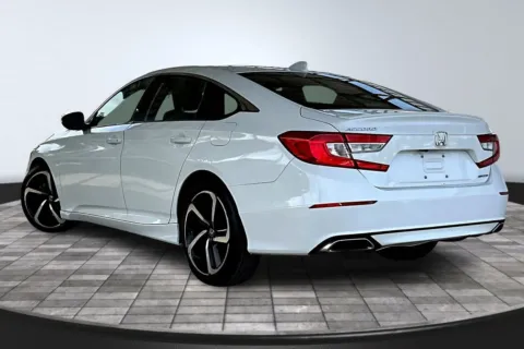 More photos of 2020 Honda Accord Sport at M&J Auto Sales and Service, FL