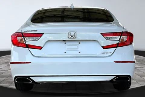 More photos of 2020 Honda Accord Sport at M&J Auto Sales and Service, FL