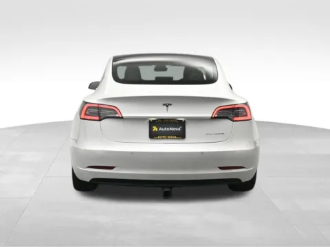 More photos of 2019 Tesla Model 3 Long Range at AutoNova46, NJ