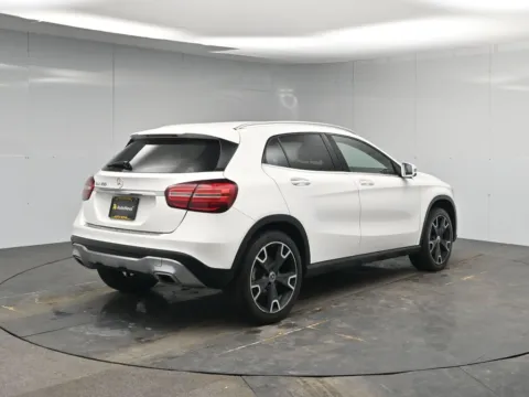 More photos of 2019 Mercedes-Benz GLA 250 at AutoNova46, NJ