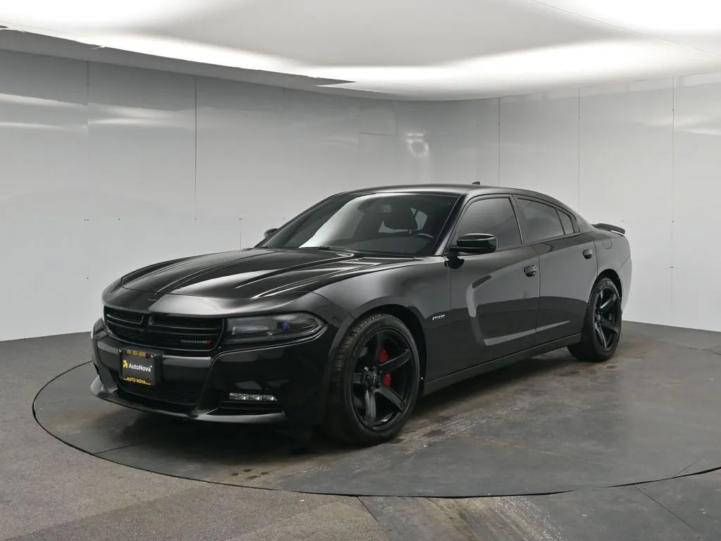 2018 Dodge Charger R/T's photo