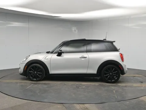 Photos of 2018 MINI Cooper S for sale in Fort Lee, NJ at AutoNova46