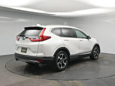 More photos of 2019 Honda CR-V Touring at AutoNova46, NJ