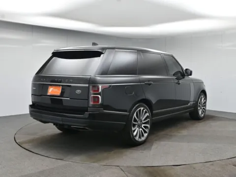 More photos of 2018 Land Rover Range Rover 5.0L V8 Supercharged Autobiography at AutoNova46, NJ