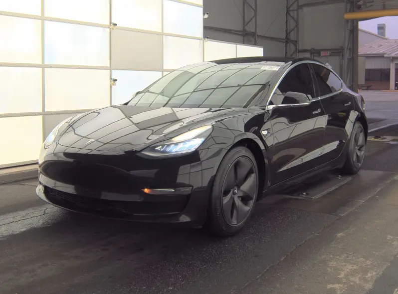2018 Tesla Model 3 Long Range Dual Motor's photo