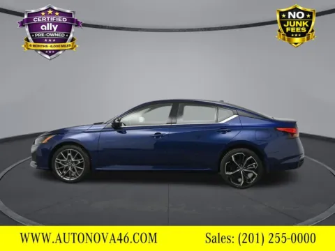 Another view of 2023 Nissan Altima 2.5 SR for sale in Fort Lee, NJ at AutoNova46