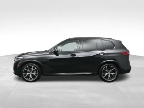Another view of 2019 BMW X5 xDrive40i for sale in Fort Lee, NJ at AutoNova46