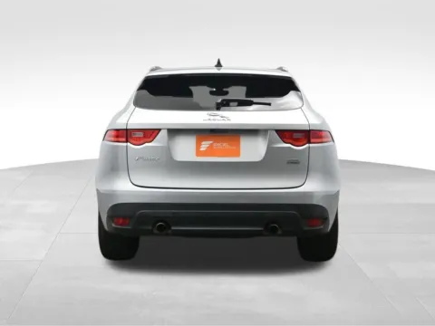 More photos of 2020 Jaguar F-PACE 25t R-Sport at AutoNova46, NJ