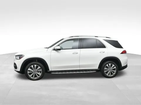 Another view of 2020 Mercedes-Benz GLE 350 for sale in Fort Lee, NJ at AutoNova46