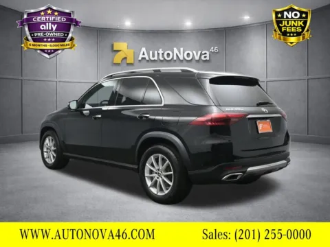 More photos of 2024 Mercedes-Benz GLE 450e at AutoNova46, NJ