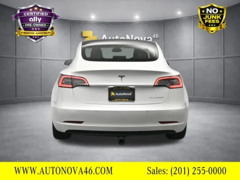 More photos of 2019 Tesla Model 3 Long Range at AutoNova46, NJ