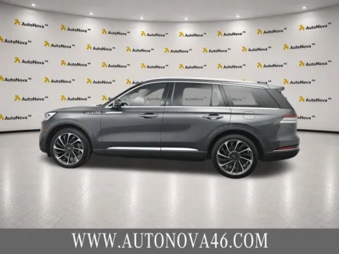 Another view of 2020 Lincoln Aviator Reserve for sale in Fort Lee, NJ at AutoNova46
