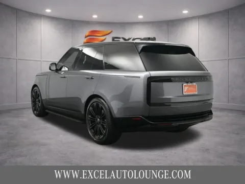 More photos of 2024 Land Rover Range Rover SE at AutoNova46, NJ