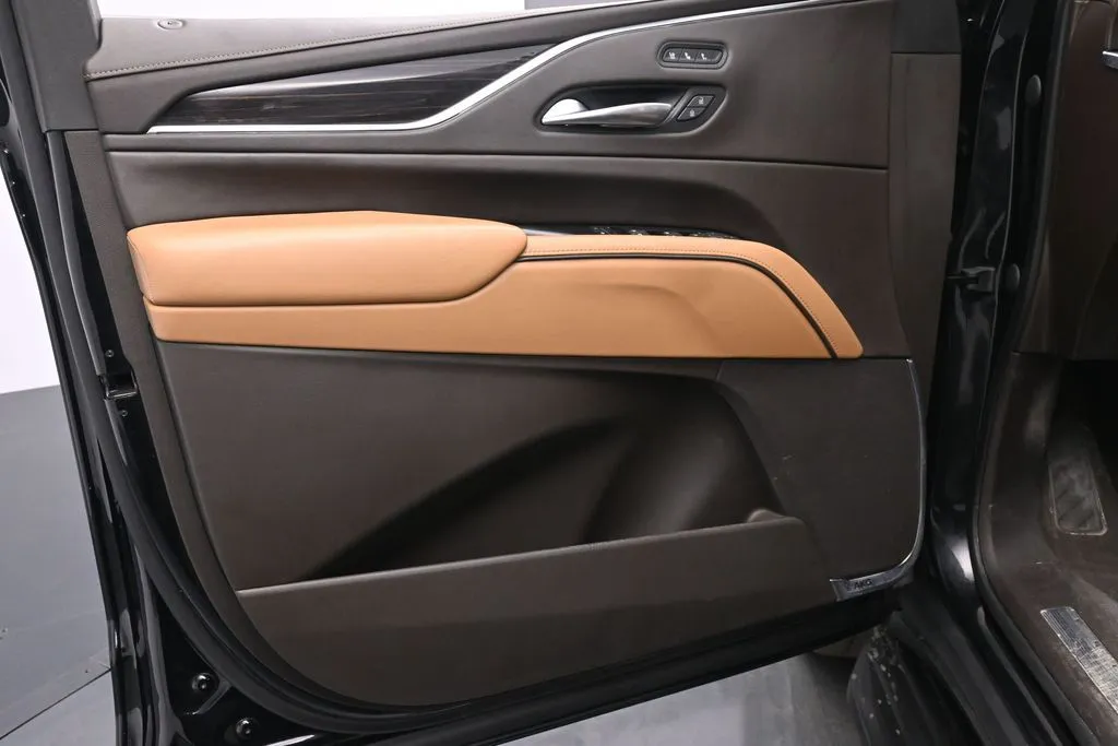 2022 Cadillac Escalade Premium Luxury - Photo 13