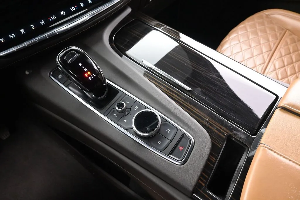 2022 Cadillac Escalade Premium Luxury - Photo 39