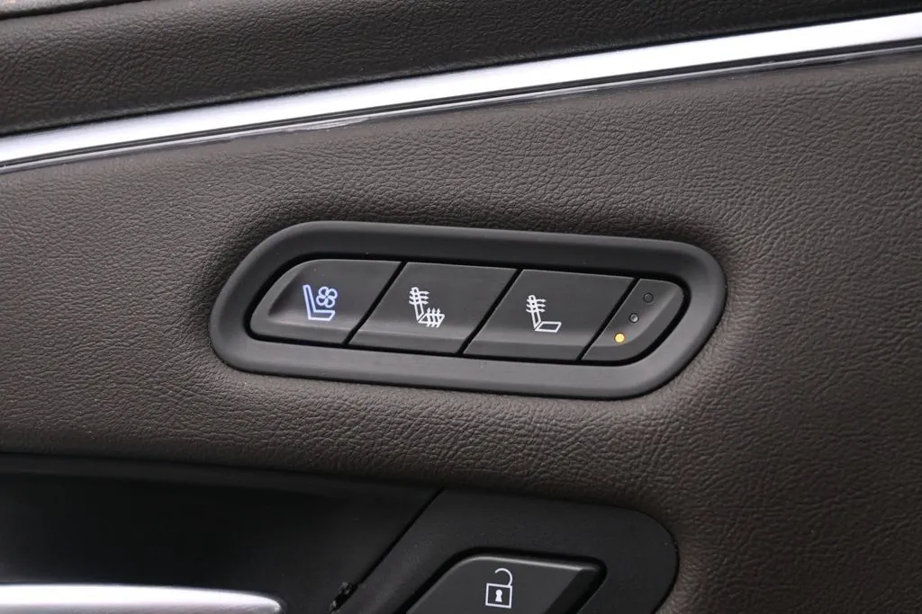 2022 Cadillac Escalade Premium Luxury - Photo 43