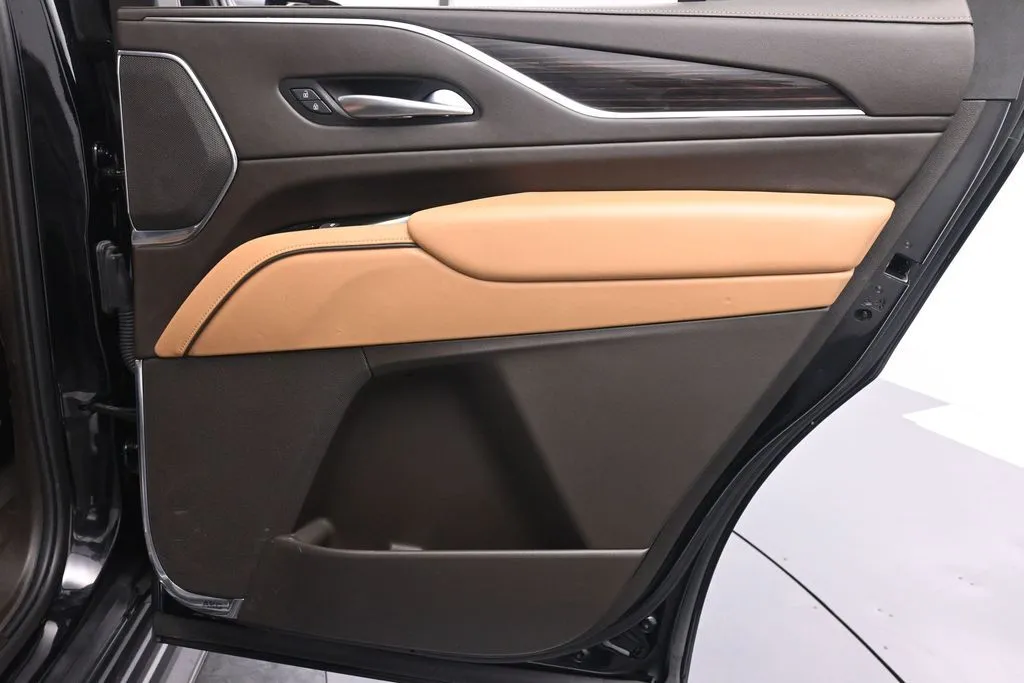 2022 Cadillac Escalade Premium Luxury - Photo 21