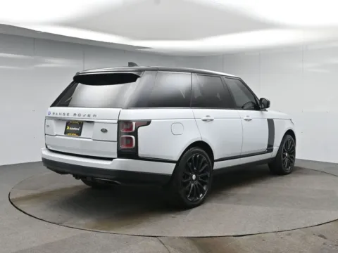 More photos of 2018 Land Rover Range Rover 3.0L V6 Supercharged HSE at AutoNova46, NJ