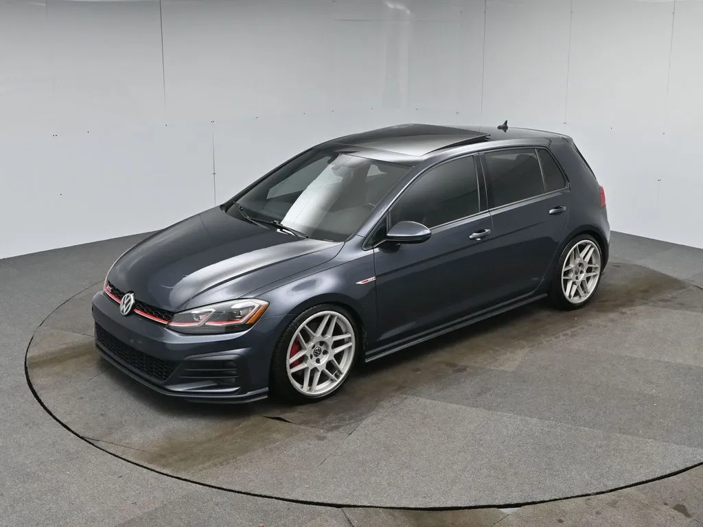 2020 Volkswagen Golf GTI SE Autobahn photo 15