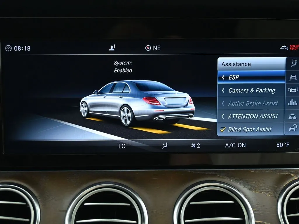 2018 Mercedes Benz E 300 photo 56
