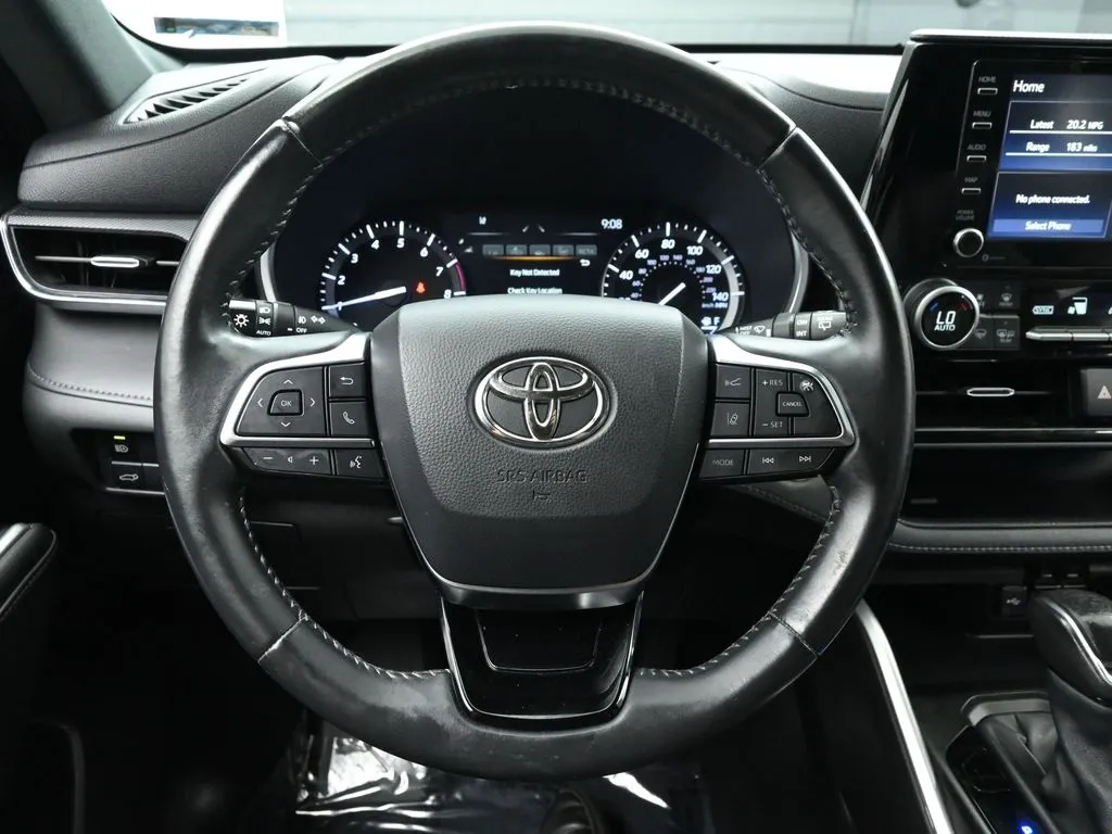 2021 Toyota Highlander XSE photo 43