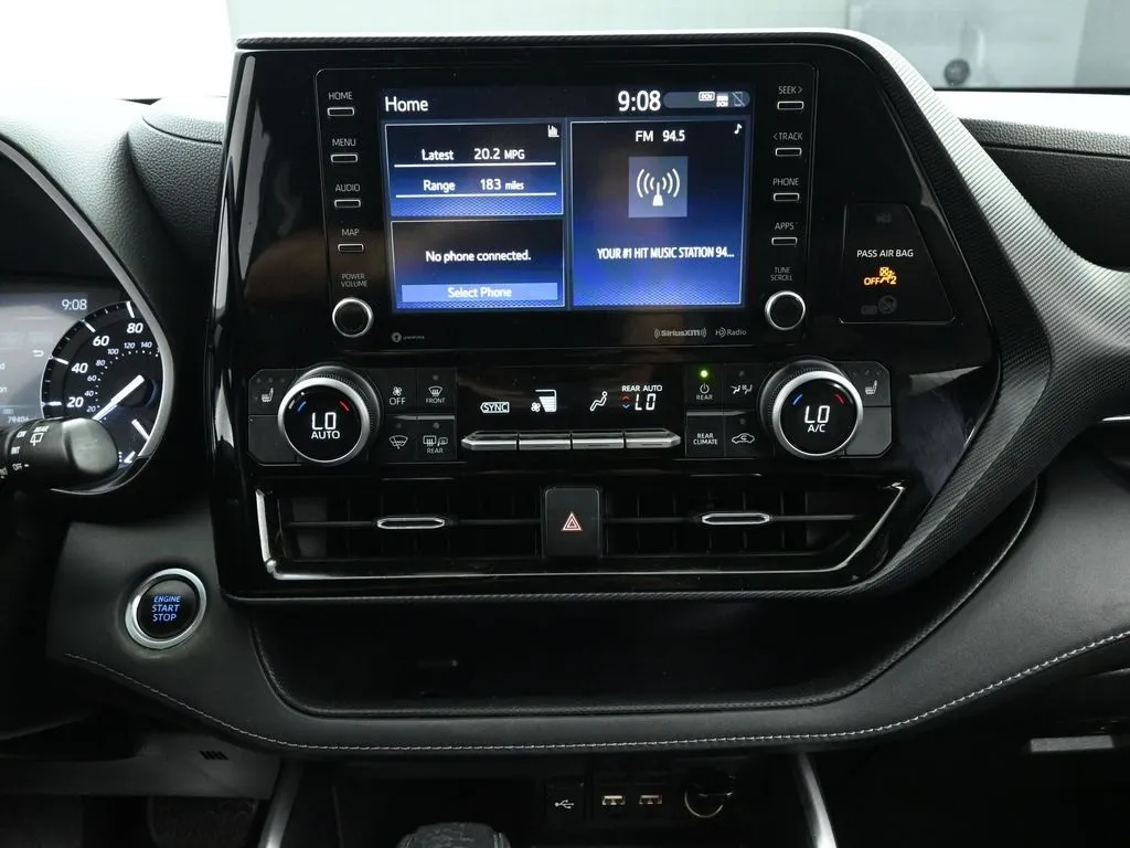 2021 Toyota Highlander XSE photo 27