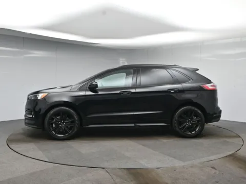 Photos of 2021 Ford Edge ST Line for sale in Fort Lee, NJ at AutoNova46