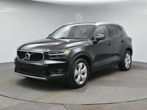 Black 2022 Volvo XC40 Momentum for sale in Fort Lee, NJ