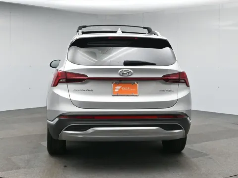 More photos of 2022 Hyundai Santa Fe Hybrid SEL Premium at AutoNova46, NJ