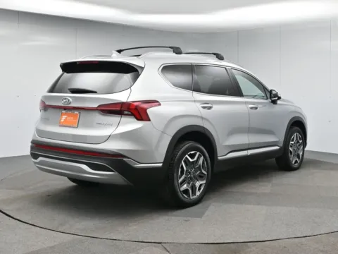 More photos of 2022 Hyundai Santa Fe Hybrid SEL Premium at AutoNova46, NJ