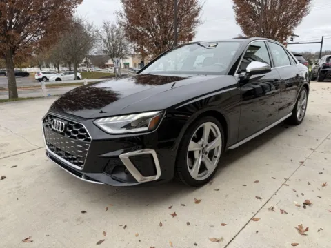 More photos of 2022 AUDI S4 PREMIUM PLUS at Auto Assets, OH
