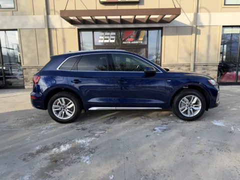 Photos of 2022 AUDI Q5 PREMIUM 45 for sale in Powell, OH at Auto Assets